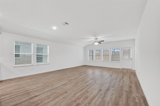 3402 Rolling River Drive, Baytown, TX 77521