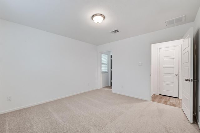 3402 Rolling River Drive, Baytown, TX 77521