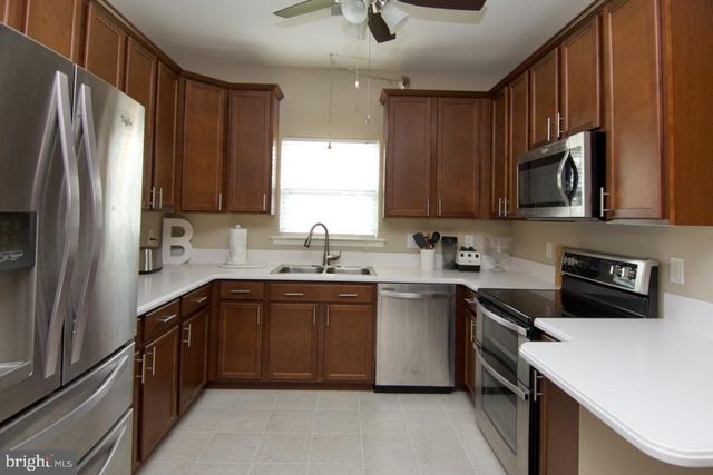 500 HARVEST DR, Blandon, PA 19510