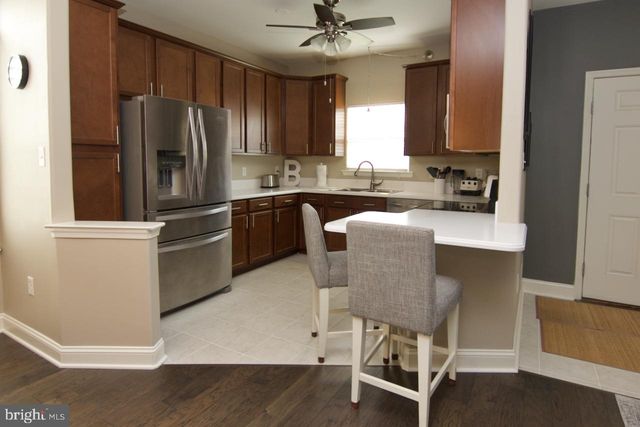 500 HARVEST DR, Blandon, PA 19510