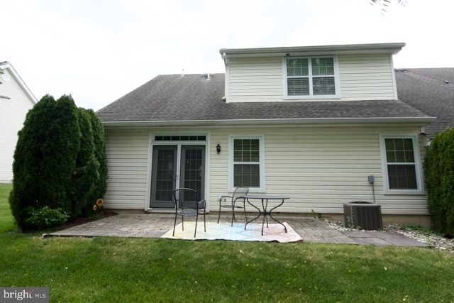 500 HARVEST DR, Blandon, PA 19510