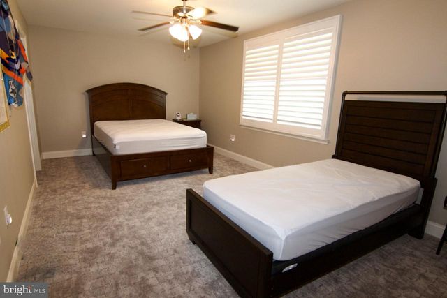 500 HARVEST DR, Blandon, PA 19510