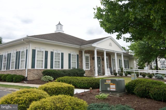 500 HARVEST DR, Blandon, PA 19510
