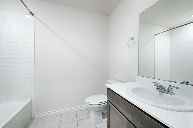 2326 Conklin Drive, Fate, TX 75189