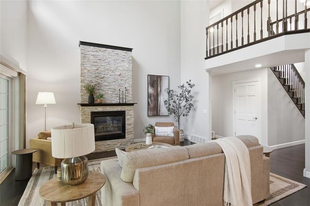 5640 Wild Rose Lane, Eau Claire, WI 54701
