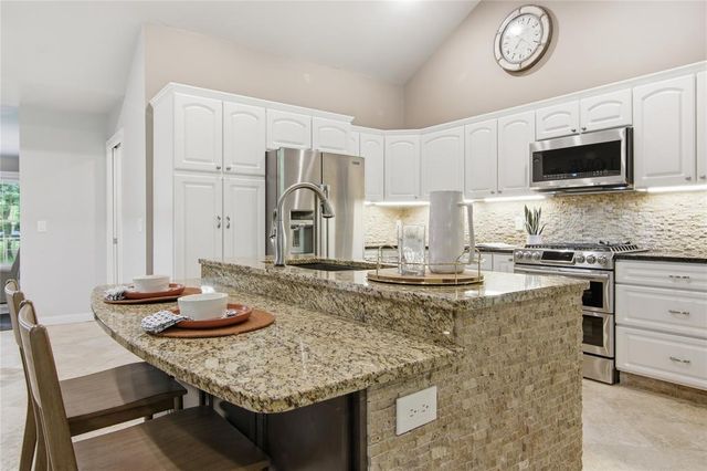 5640 Wild Rose Lane, Eau Claire, WI 54701