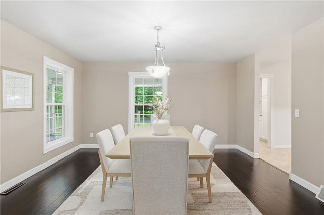 5640 Wild Rose Lane, Eau Claire, WI 54701