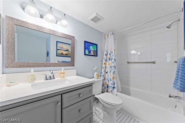 248 Palm DR 3, Naples, FL 34112
