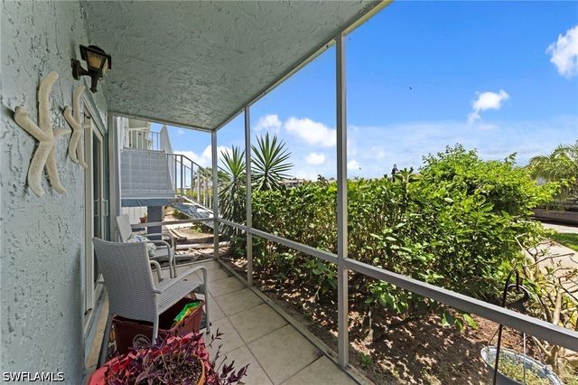248 Palm DR 3, Naples, FL 34112