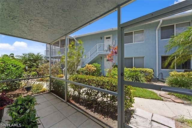 248 Palm DR 3, Naples, FL 34112
