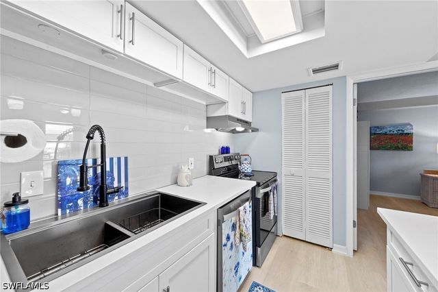 248 Palm DR 3, Naples, FL 34112