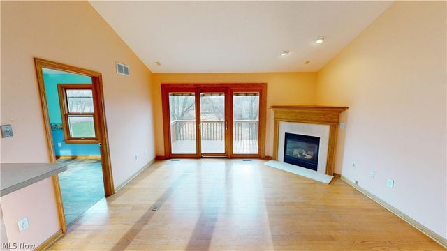 957 Edgewater Circle, Kent, OH 44240