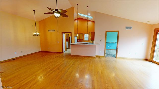 957 Edgewater Circle, Kent, OH 44240