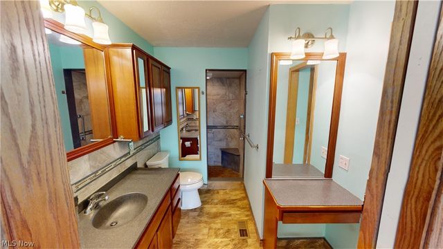 957 Edgewater Circle, Kent, OH 44240