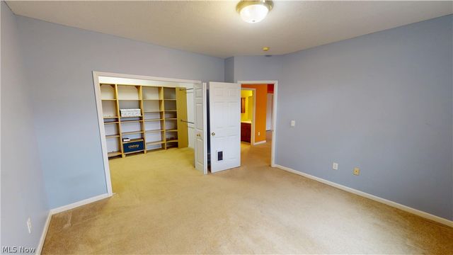 957 Edgewater Circle, Kent, OH 44240