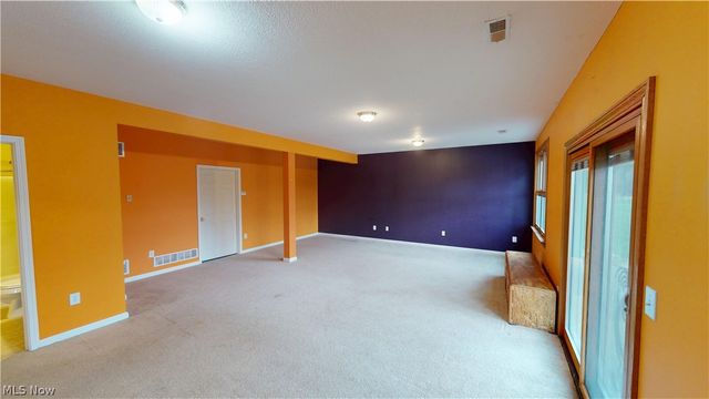 957 Edgewater Circle, Kent, OH 44240