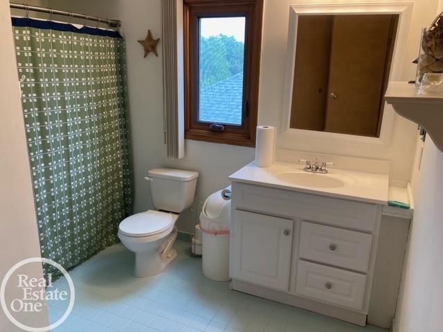 17903 Rocco Drive, Macomb, MI 48044