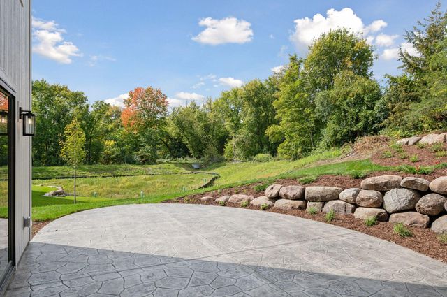 3767 Brookside Drive, Chaska, MN 55318