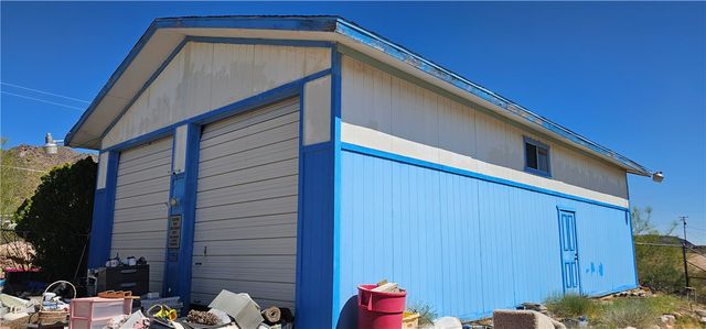 4535 N Smoketree Road, Golden Valley, AZ 86413