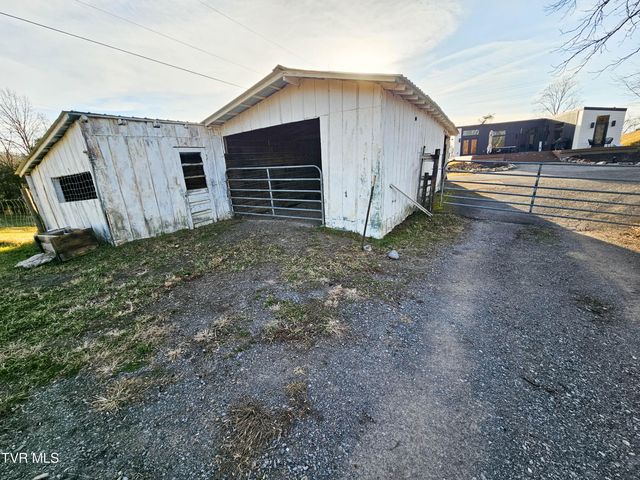 760 Church Road, Fall Branch, TN 37656