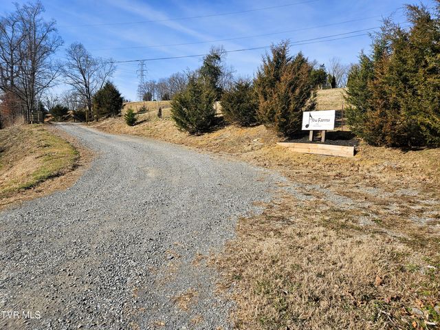 760 Church Road, Fall Branch, TN 37656