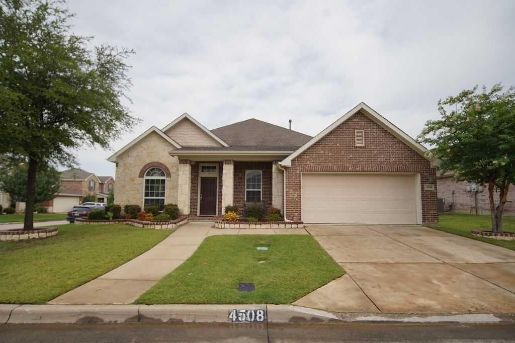 4508 Fox Rio Trail, Arlington, TX 76017