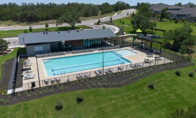 129 Spring Bluff LN, Georgetown, TX 78628