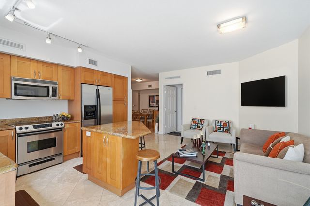 1755 E Hallandale Beach Boulevard 207e, Hallandale Beach, FL 33009