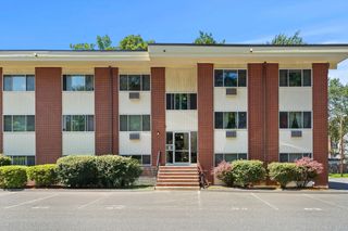 74 Beach St 6-9, Woburn, MA 01801