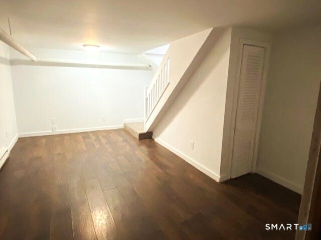 118 High Path Road 118, Windsor, CT 06095