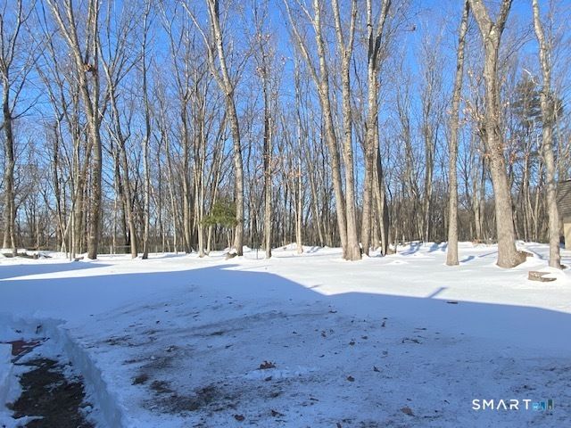 118 High Path Road 118, Windsor, CT 06095