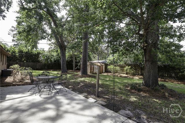 12 Jameswood Avenue, Savannah, GA 31406