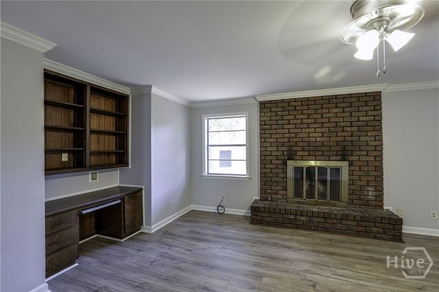 12 Jameswood Avenue, Savannah, GA 31406