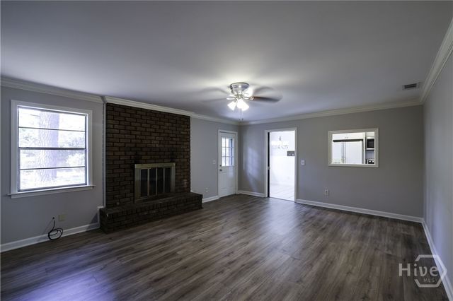 12 Jameswood Avenue, Savannah, GA 31406