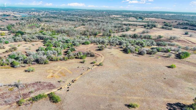 10889 Seydler Road, La Grange, TX 78945