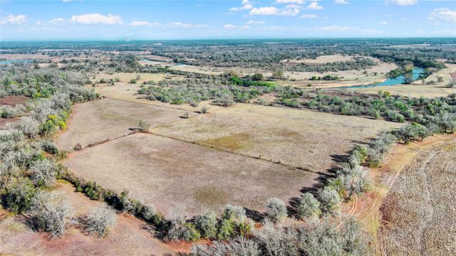 10889 Seydler Road, La Grange, TX 78945