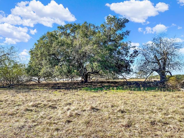 10889 Seydler Road, La Grange, TX 78945