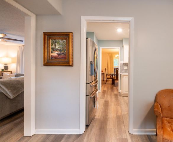 32 Hampshire Circle, Little Rock, AR 72212