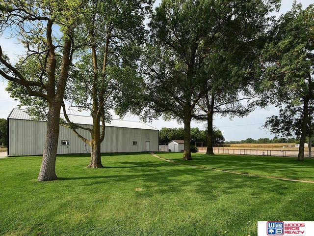 416 E Roscoe Street, Endicott, NE 68360