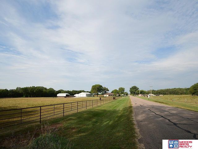 416 E Roscoe Street, Endicott, NE 68360