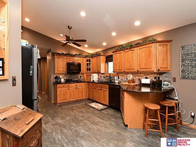 416 E Roscoe Street, Endicott, NE 68360