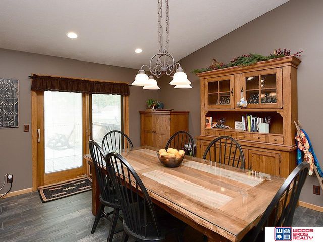 416 E Roscoe Street, Endicott, NE 68360