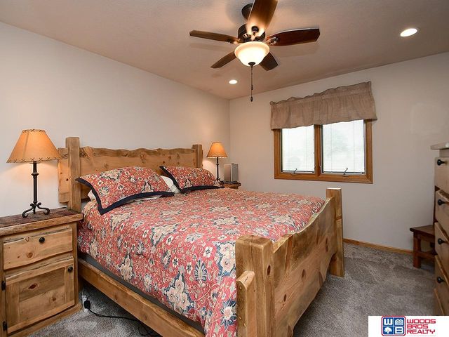 416 E Roscoe Street, Endicott, NE 68360