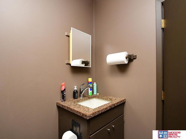 416 E Roscoe Street, Endicott, NE 68360