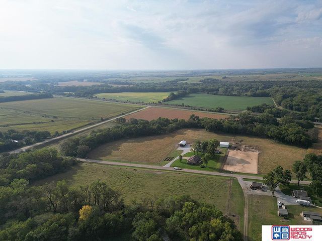 416 E Roscoe Street, Endicott, NE 68360