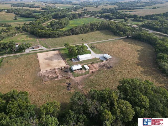 416 E Roscoe Street, Endicott, NE 68360