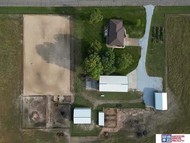 416 E Roscoe Street, Endicott, NE 68360