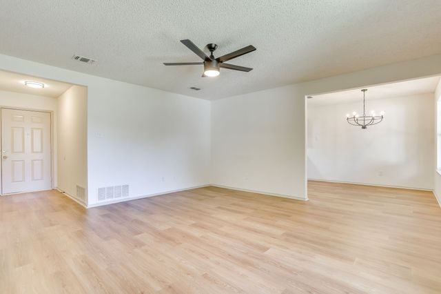 912 Blue Ridge Drive, Burleson, TX 76028