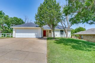 912 Blue Ridge Drive, Burleson, TX 76028