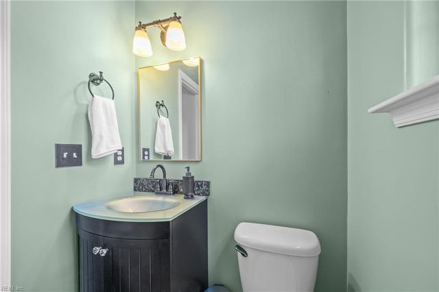 5437 Nature LN, Virginia Beach, VA 23455